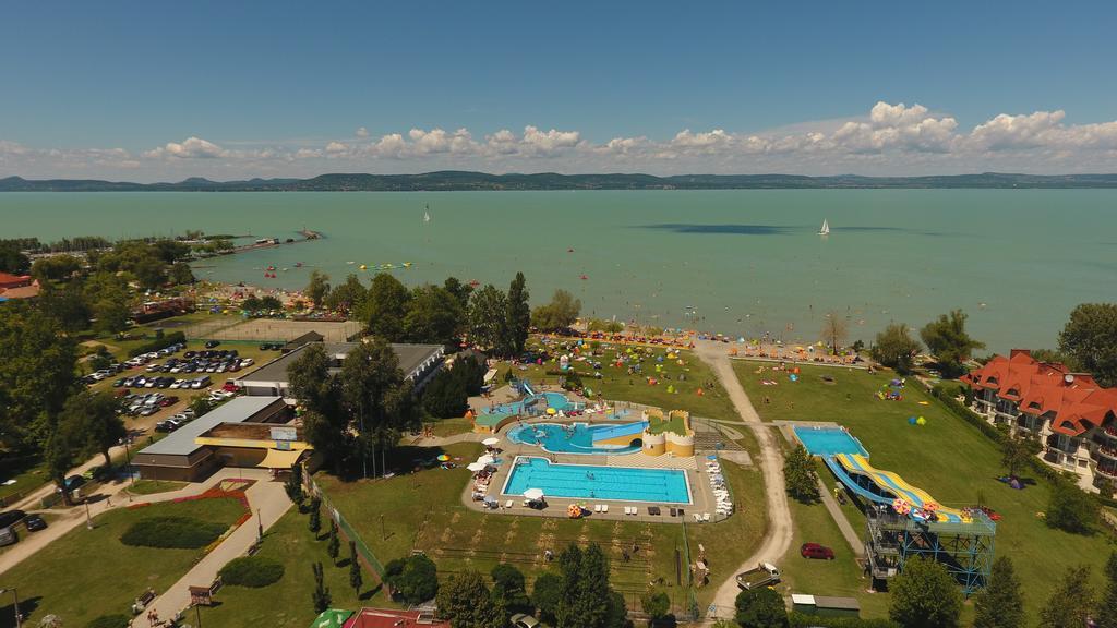 Estike Apartment Balatonlelle Exterior foto